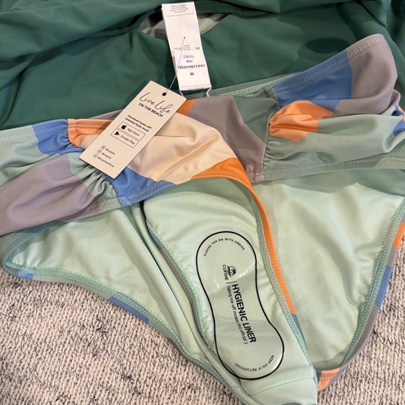 CUPSHE Mint Green Tankini and Bottoms - Picture 4 of 4